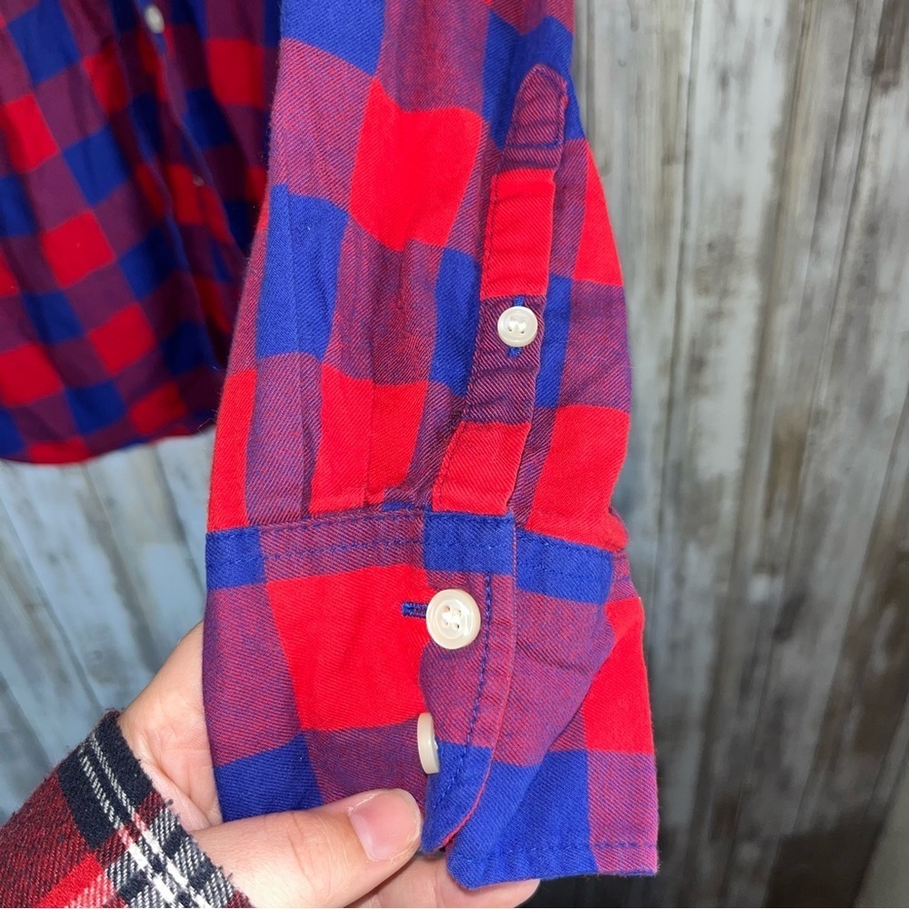 J.Crew Plaid Boy Fit Button Down Shirt Red Blue Cotton Size M Classic Preppy - Picture 6 of 6